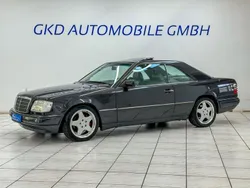 Schwarz Gebraucht 1993 Mercedes E320 Coupé | 15.990 €