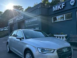 Silber Gebraucht 2013 Audi A3 Sportback Ambiente Limousine | 12.000 € (Guter Preis)