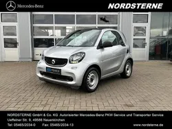 Bodypanels in cool silver () Gebraucht 2019 Smart ForTwo Electric Drive Coupé | 8.888 € (Etwas zu teuer)