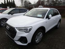 Gletscherweiß metallic Gebraucht 2019 Audi Q3 S-Line SUV | 23.990 € (Guter Preis)