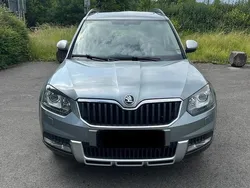 Grau Gebraucht 2016 Skoda Yeti SUV | 9.490 € (Guter Preis)