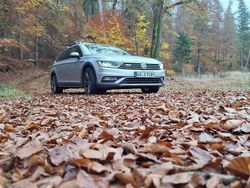 Silber Gebraucht 2015 VW Passat Alltrack Highline Kombi | 16.599 € (Fairer Preis)