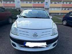 Grau Gebraucht 2009 Nissan Pixo Acenta Kleinwagen | 2.000 € (Guter Preis)