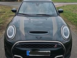 Andere farben Gebraucht 2023 Mini Cooper S Resolute Edition Kleinwagen | 27.999 € (Etwas zu teuer)