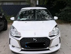 Weiß Gebraucht 2018 Citroën DS3 Kleinwagen | 7.500 €
