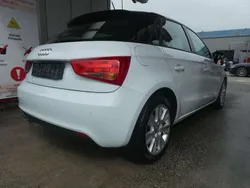 Gletscherweiß metallic Gebraucht 2014 Audi A1 Ambition Kleinwagen | 15.880 € (Etwas zu teuer)