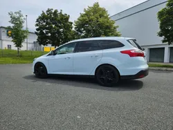 Weiß Gebraucht 2015 Ford Focus Limousine | 11.799 € (Teuer)