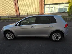 Silber Gebraucht 2014 VW Golf VII Cup Limousine | 10.999 € (Guter Preis)