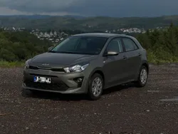 Grün Gebraucht 2023 Kia Rio Edition 7 Kleinwagen | 13.500 € (Guter Preis)