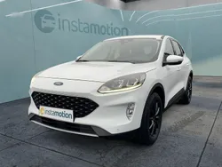 Weiß Gebraucht 2020 Ford Kuga SUV | 19.399 € (Guter Preis)