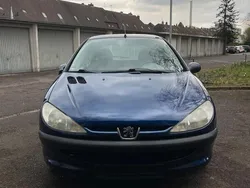 Blau Gebraucht 2002 Peugeot 206 Kleinwagen | 1.400 € (Fairer Preis)