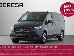 Blau Gebraucht 2024 Mercedes V300 Style Van / Kleinbus | 66.580 € (Superpreis)