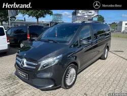 Grau Gebraucht 2022 Mercedes V300 Van / Kleinbus | 50.900 € (Fairer Preis)
