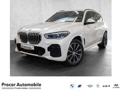 Weiß Gebraucht 2022 BMW X5 M Sport SUV | 58.490 € (Fairer Preis)