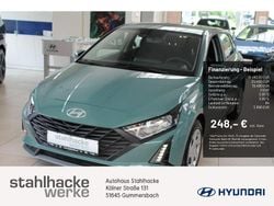 Grün Neu 2025 Hyundai i20 Select Limousine | 19.490 € (Etwas zu teuer)