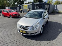 Silber Gebraucht 2009 Opel Corsa Selection Limousine | 3.999 € (Etwas zu teuer)