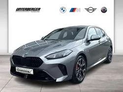 Grau Gebraucht 2024 BMW 120 M Sport Kleinwagen | 39.490 € (Teuer)