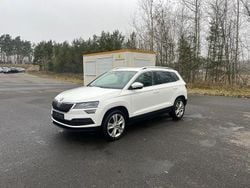 Weiß Gebraucht 2019 Skoda Karoq Ambition SUV | 11.700 € (Superpreis)