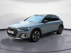 Grau Neu 2025 Audi A3 Ambiente Kleinwagen | 40.490 € (Etwas zu teuer)