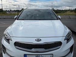 Weiß Gebraucht 2020 Kia XCeed Xdition SUV | 18.000 € (Fairer Preis)
