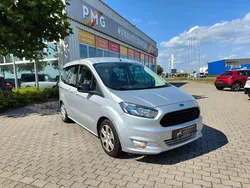 Silber Gebraucht 2015 Ford Tourneo Courier Ambiente Van / Kleinbus | 5.690 € (Superpreis)