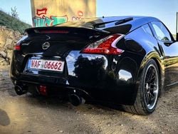 Schwarz Gebraucht 2016 Nissan 370Z Pack Coupé | 23.900 € (Fairer Preis)