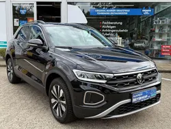 Schwarz Gebraucht 2024 VW T-Roc Move SUV | 25.990 € (Fairer Preis)