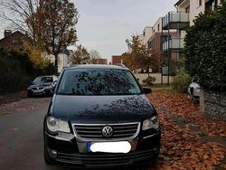 Schwarz Gebraucht 2007 VW Touran Van / Kleinbus | 4.500 € (Etwas zu teuer)