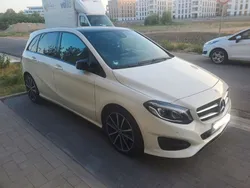 Weiß Gebraucht 2018 Mercedes B220 Edition Van / Kleinbus | 14.300 € (Guter Preis)