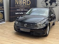 Deep black perleffek (metallic) Gebraucht 2023 VW Passat Kombi | 20.799 € (Superpreis)