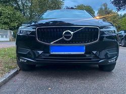 Schwarz Gebraucht 2018 Volvo XC60 Momentum SUV | 25.000 € (Etwas zu teuer)
