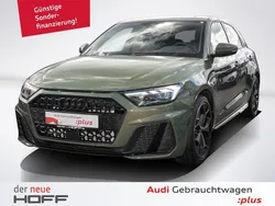 Distriktgrün metallic Gebraucht 2025 Audi A1 Sportback S-Line Kleinwagen | 29.995 € (Fairer Preis)