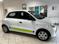 Weiß Gebraucht 2016 Renault Twingo Life Kleinwagen | 6.499 € (Fairer Preis)