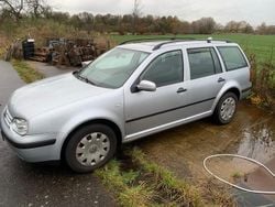 Silber Gebraucht 2006 VW Golf V Kombi | 1.350 € (Fairer Preis)