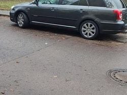 Schwarz Gebraucht 2007 Toyota Avensis Executive Kombi | 1.990 € (Guter Preis)