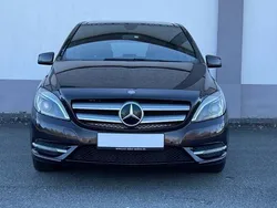 Mercedes B180