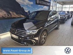 Schwarz perleffekt Gebraucht 2022 VW Tiguan Allspace R-line SUV | 38.480 € (Fairer Preis)