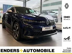 Grau Gebraucht 2023 Renault Mégane Techno Limousine | 39.990 € (Teuer)