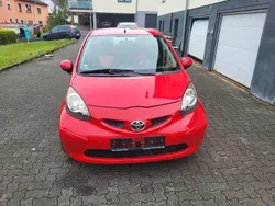 Rot Gebraucht 2006 Toyota Aygo Kleinwagen | 1.200 € (Guter Preis)
