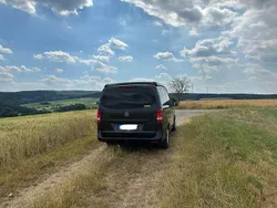 Grau Gebraucht 2020 Mercedes V220 Marco Polo Van / Kleinbus | 47.000 € (Superpreis)