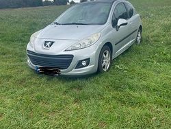 Silber Gebraucht 2010 Peugeot 206 Kleinwagen | 2.800 € (Fairer Preis)