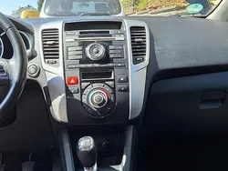 Schwarz Gebraucht 2014 Kia Venga Edition 7 Kleinwagen | 8.100 € (Fairer Preis)