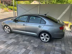 Grau Gebraucht 2013 Seat Toledo Style Limousine | 4.600 € (Etwas zu teuer)