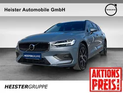 Grau Gebraucht 2023 Volvo V60 Core Kombi | 34.990 € (Guter Preis)