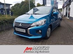 Blau Neu 2025 Mitsubishi Space Star Select Limousine | 12.750 €