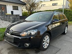 Schwarz Gebraucht 2010 VW Golf VI Limousine | 3.800 € (Guter Preis)