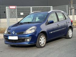 Blau Gebraucht 2008 Renault Clio II Limousine | 2.990 € (Fairer Preis)