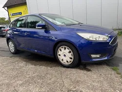 Blau Gebraucht 2015 Ford Focus Trend Limousine | 8.500 € (Superpreis)