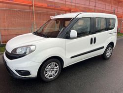 Weiß Gebraucht 2015 Fiat Doblò Lounge Van / Kleinbus | 5.900 €
