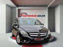 Schwarz Gebraucht 2011 Mercedes B200 Van / Kleinbus | 6.990 € (Fairer Preis)